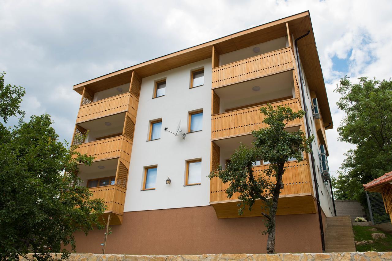 Leader Apartment Сараево Экстерьер фото